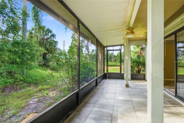 18 WINDRUSH BAY DRIVE, Tarpon Springs, FL 34689