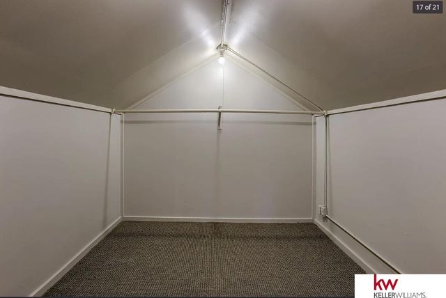 2760 N 48 Street, Omaha, NE 68104