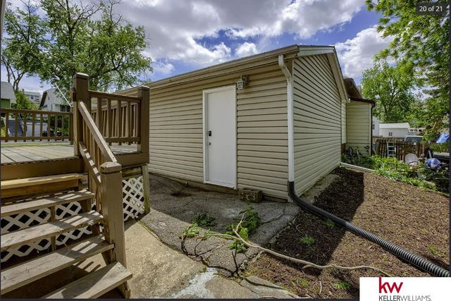 2760 N 48 Street, Omaha, NE 68104