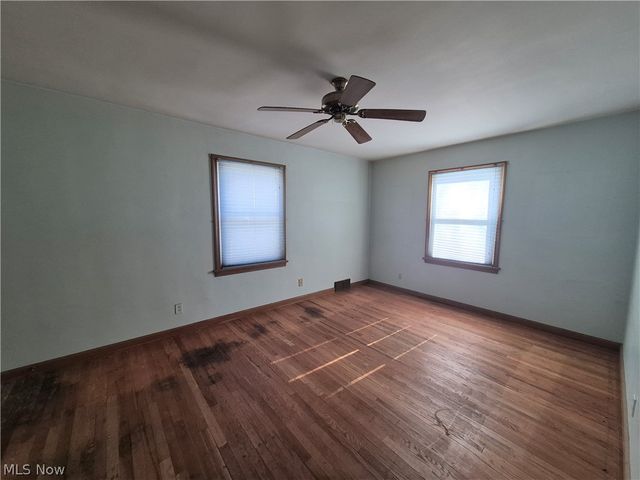 1093 E Schaaf Road, Independence, OH 44131