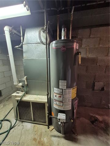 1093 E Schaaf Road, Independence, OH 44131