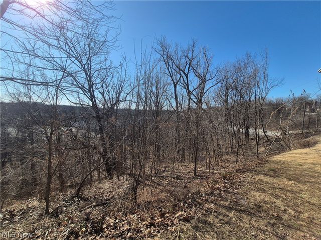 1093 E Schaaf Road, Independence, OH 44131