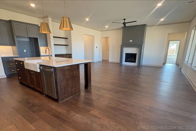 1416 N 71st Street, Broken Arrow, OK 74014
