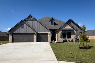 1416 N 71st Street, Broken Arrow, OK 74014