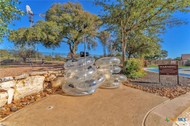 1347 Bordeaux Lane, New Braunfels, TX 78132