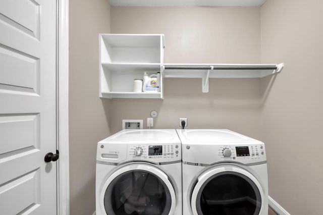 22202 Weller Oaks Drive, Spring, TX 77389