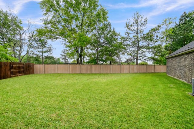 22202 Weller Oaks Drive, Spring, TX 77389