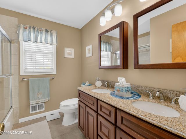 417 Crestview Terrace, Brick, NJ 08723