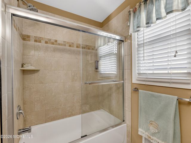 417 Crestview Terrace, Brick, NJ 08723