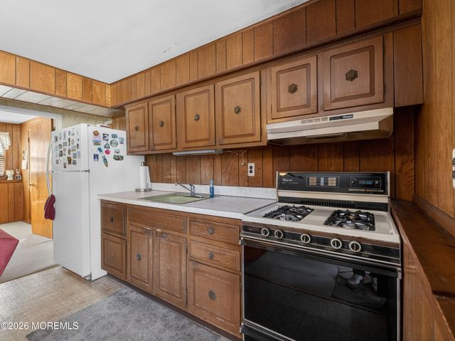 417 Crestview Terrace, Brick, NJ 08723