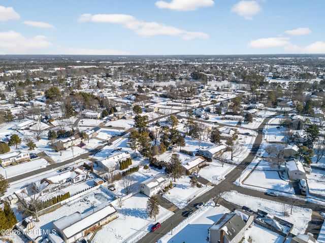 417 Crestview Terrace, Brick, NJ 08723