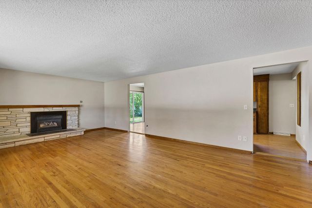 11807 E 16th Ave, Spokane Valley, WA 99206