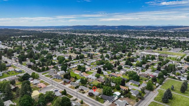 11807 E 16th Ave, Spokane Valley, WA 99206