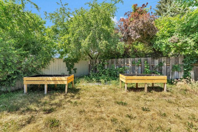 11807 E 16th Ave, Spokane Valley, WA 99206