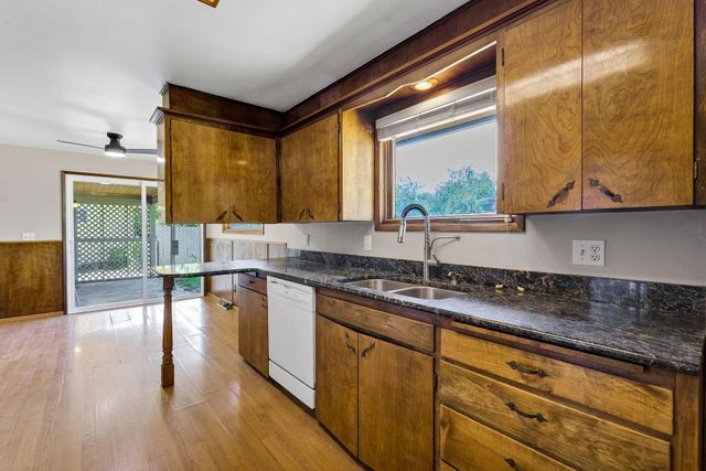 11807 E 16th Ave, Spokane Valley, WA 99206