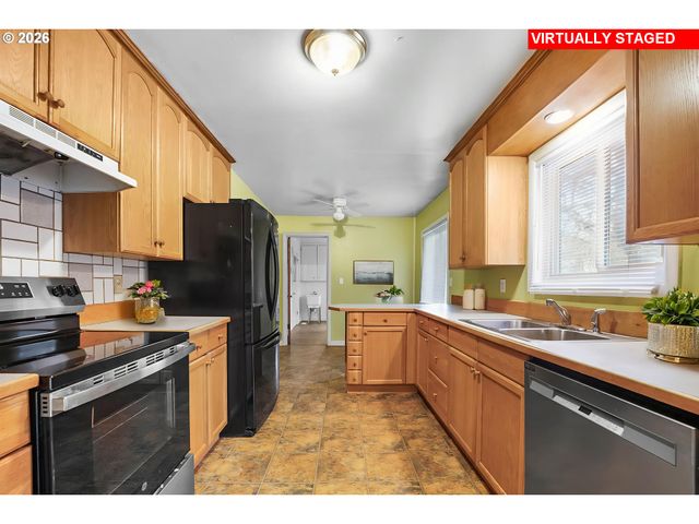 8715 Ne 27TH Ave, Vancouver, WA 98665