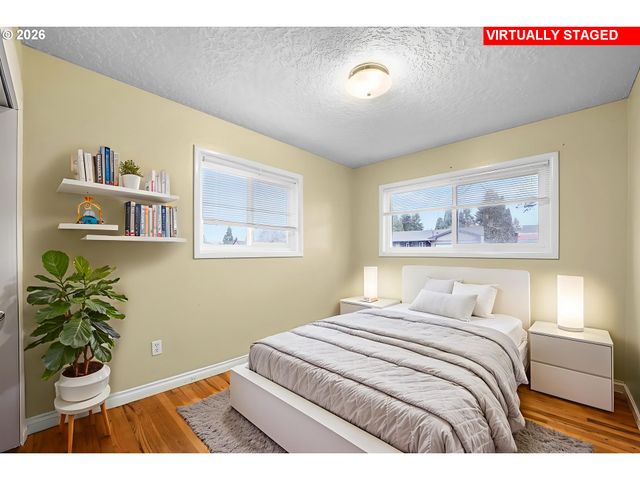 8715 Ne 27TH Ave, Vancouver, WA 98665