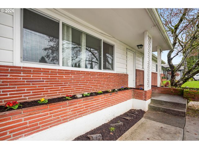 8715 Ne 27TH Ave, Vancouver, WA 98665