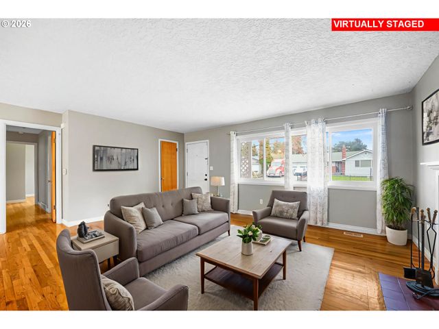 8715 Ne 27TH Ave, Vancouver, WA 98665