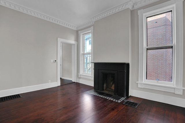 93 W King Avenue, Columbus, OH 43201