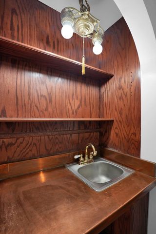 93 W King Avenue, Columbus, OH 43201