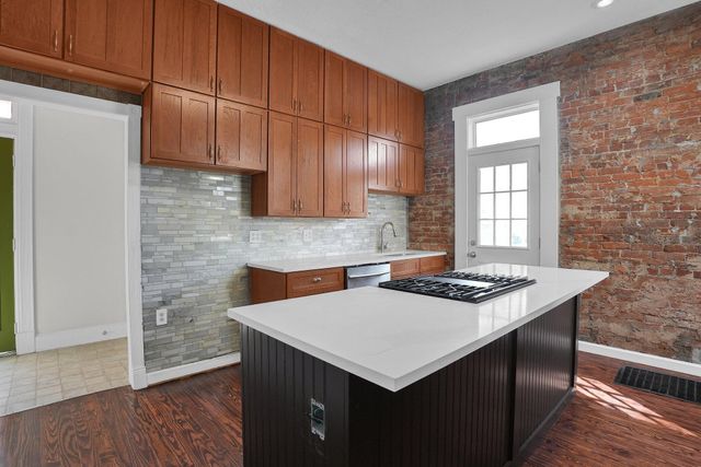 93 W King Avenue, Columbus, OH 43201