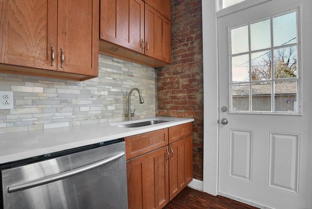 93 W King Avenue, Columbus, OH 43201