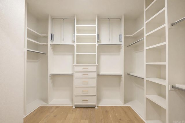 111 Kinley Loop, Little Rock, AR 72223