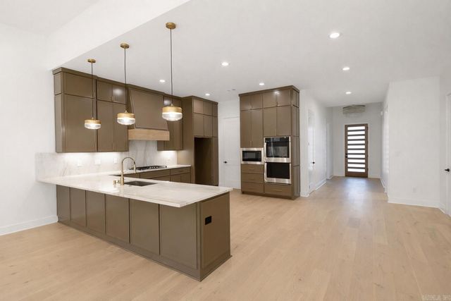 111 Kinley Loop, Little Rock, AR 72223