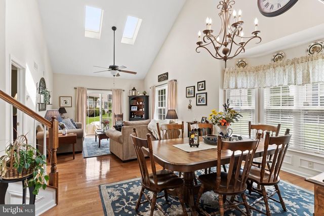 6332 MERCURY DR, Mechanicsburg, PA 17050