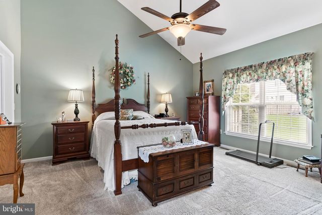 6332 MERCURY DR, Mechanicsburg, PA 17050