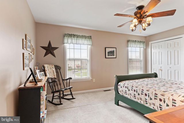 6332 MERCURY DR, Mechanicsburg, PA 17050