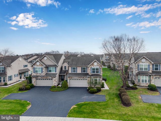 6332 MERCURY DR, Mechanicsburg, PA 17050