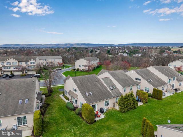 6332 MERCURY DR, Mechanicsburg, PA 17050