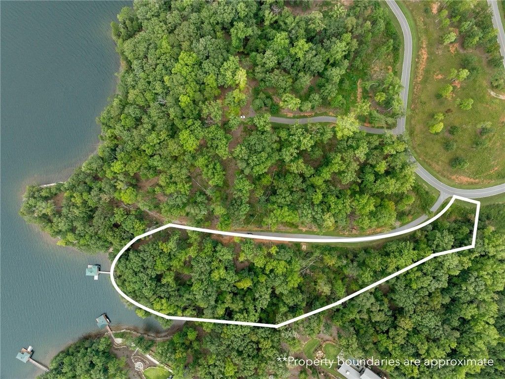 111 Sandy Hollow Court, Six Mile, SC 29682