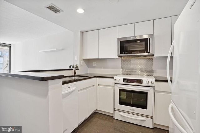 701 PENNSYLVANIA AVE NW #1209, Washington, DC 20004
