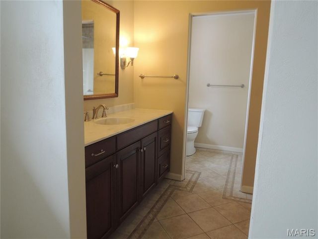 16 Denzel Drive, Greenville, IL 62246