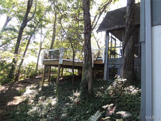 16 Denzel Drive, Greenville, IL 62246