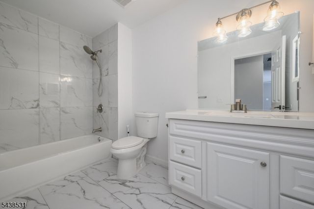 913 Timberbrooke Drive, Bedminster Twp., NJ 07921