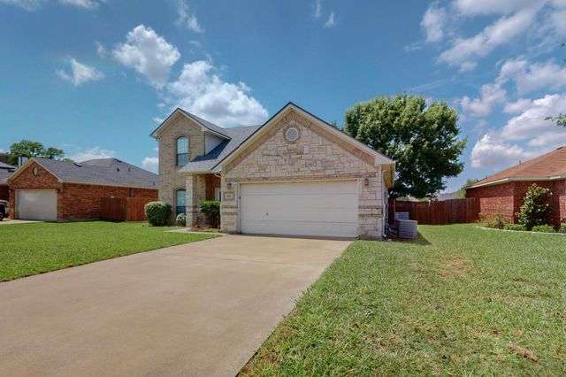 805 Brandon Drive, Seagoville, TX 75159