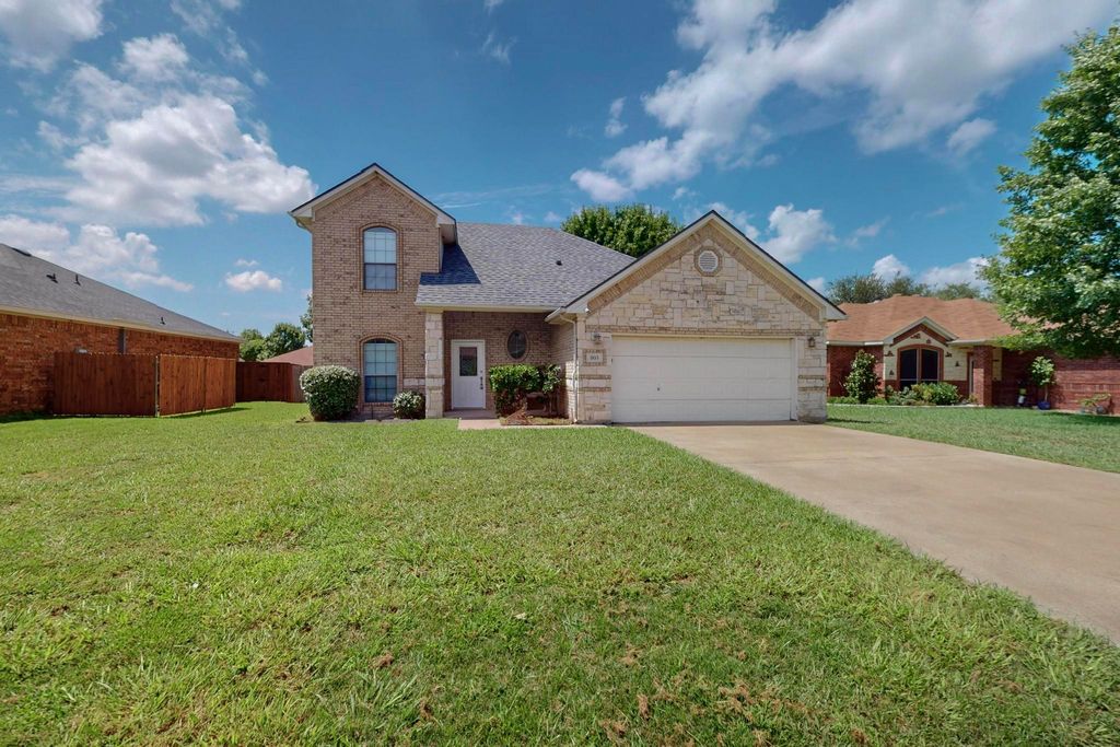 805 Brandon Drive, Seagoville, TX 75159