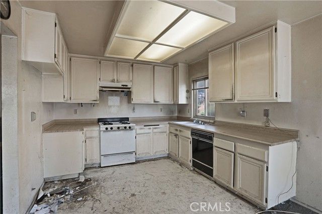 11251 Westfall, Riverside, CA 92505