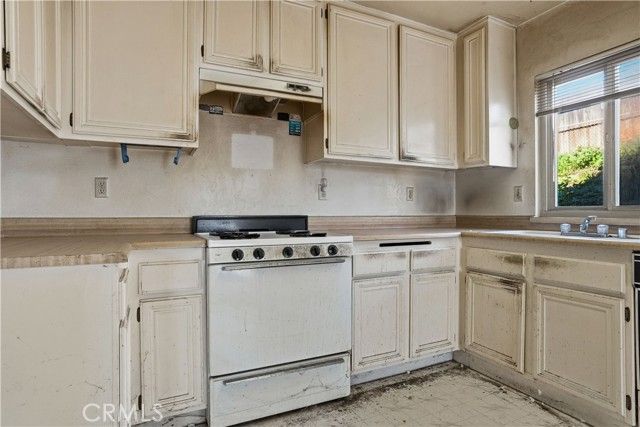 11251 Westfall, Riverside, CA 92505