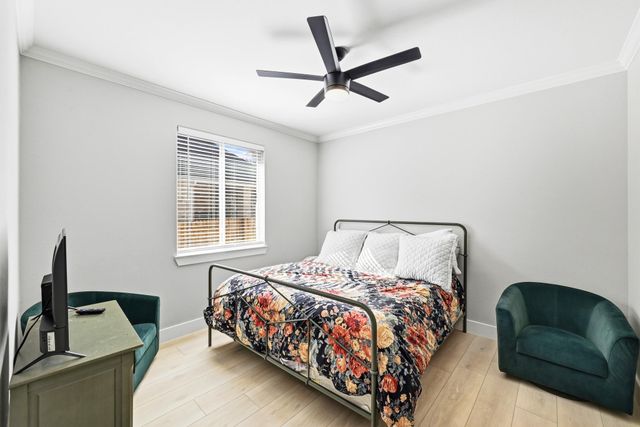 131 Eaton LN, Austin, TX 78737