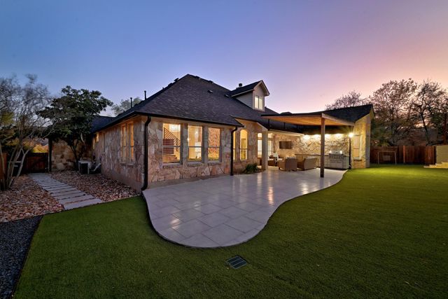 131 Eaton LN, Austin, TX 78737