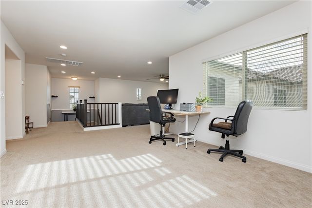 4529 Eagle Nest Peak Street, Las Vegas, NV 89129