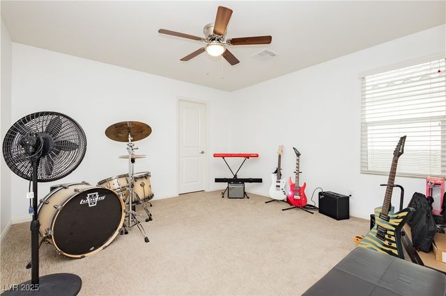 4529 Eagle Nest Peak Street, Las Vegas, NV 89129