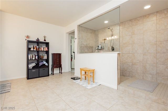 4529 Eagle Nest Peak Street, Las Vegas, NV 89129