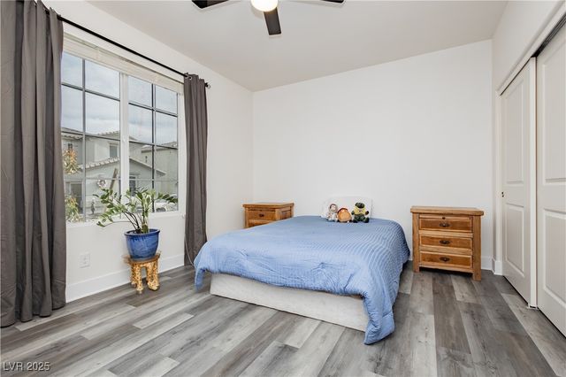 4529 Eagle Nest Peak Street, Las Vegas, NV 89129