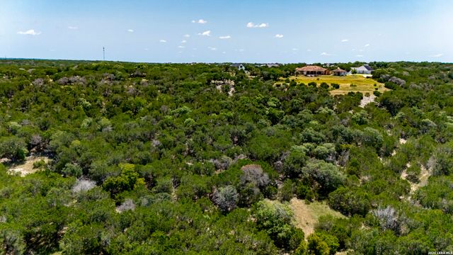 940 San Juan, Kerrville, TX 78028
